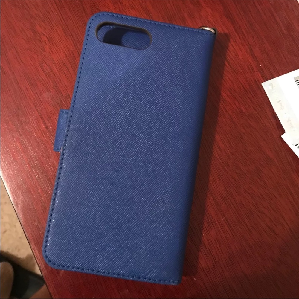 Michael Kors iPhone7 plus Wallet case - Picture 3 of 3
